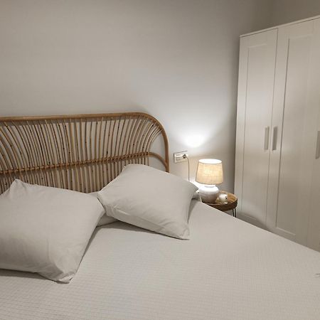 Apartamentos Madreselva Fernan Perez Exteriér fotografie
