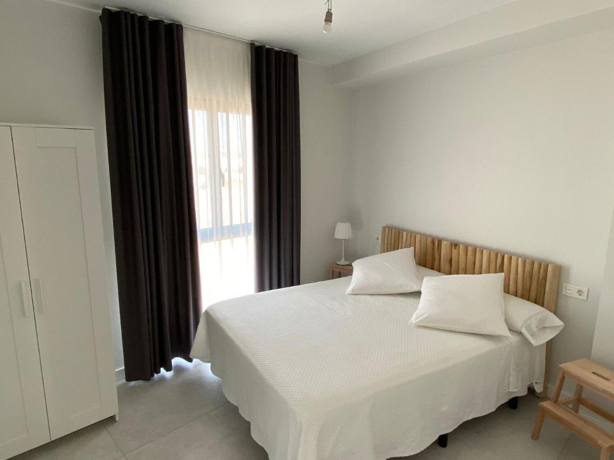 Apartamentos Madreselva Fernan Perez Exteriér fotografie