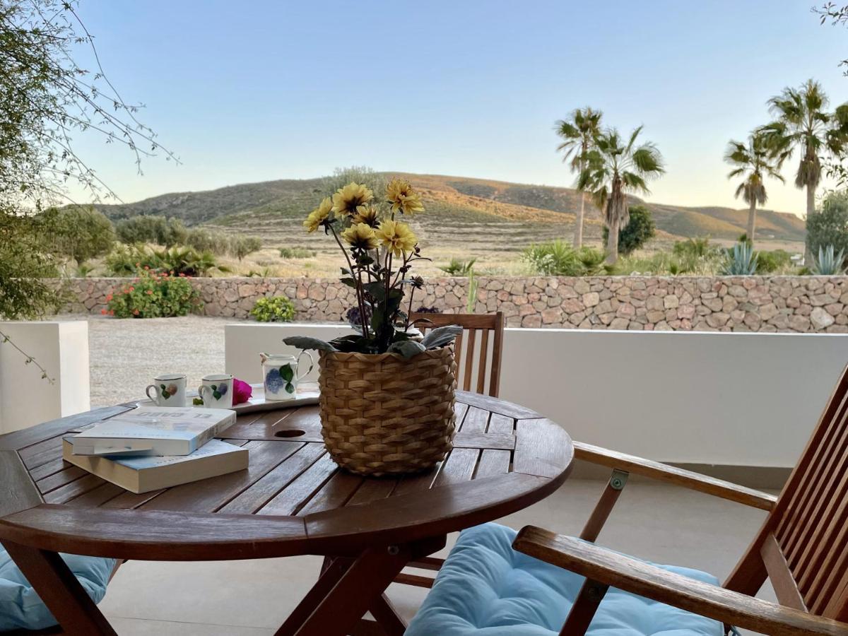 Apartamentos Madreselva Fernan Perez Exteriér fotografie